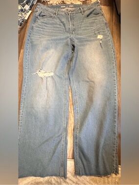 Old Navy Ski Hi Wide Leg size 16